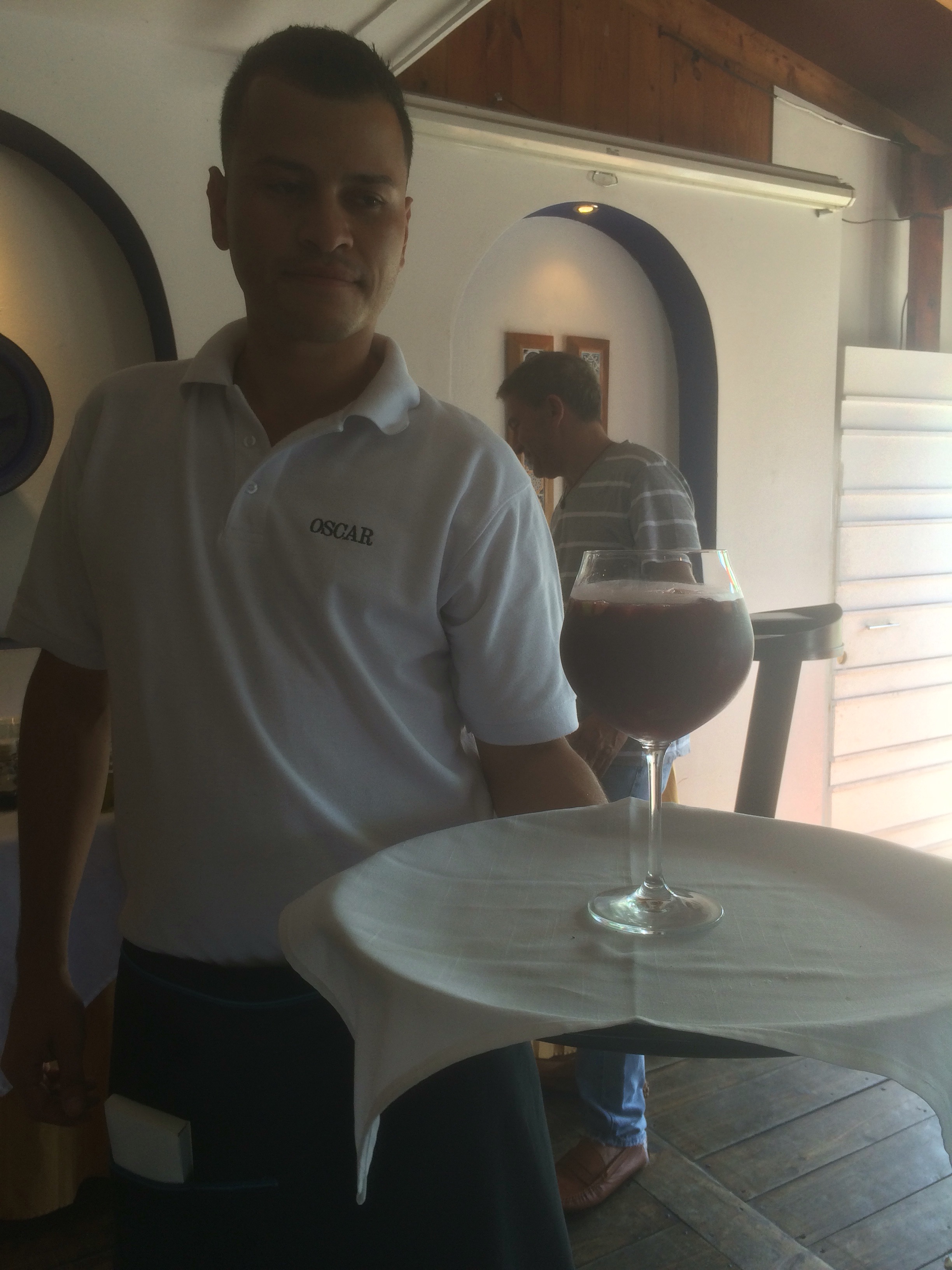 Se tienen los domingos el Happy Hour y Musica en vivo